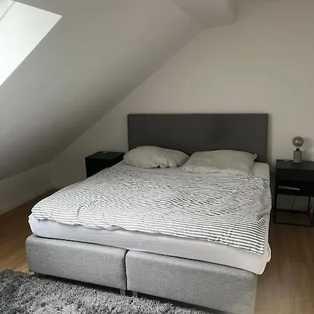 Penthouse 75m² Mit Dachterrasse Pempelfort Zentral Apartment *